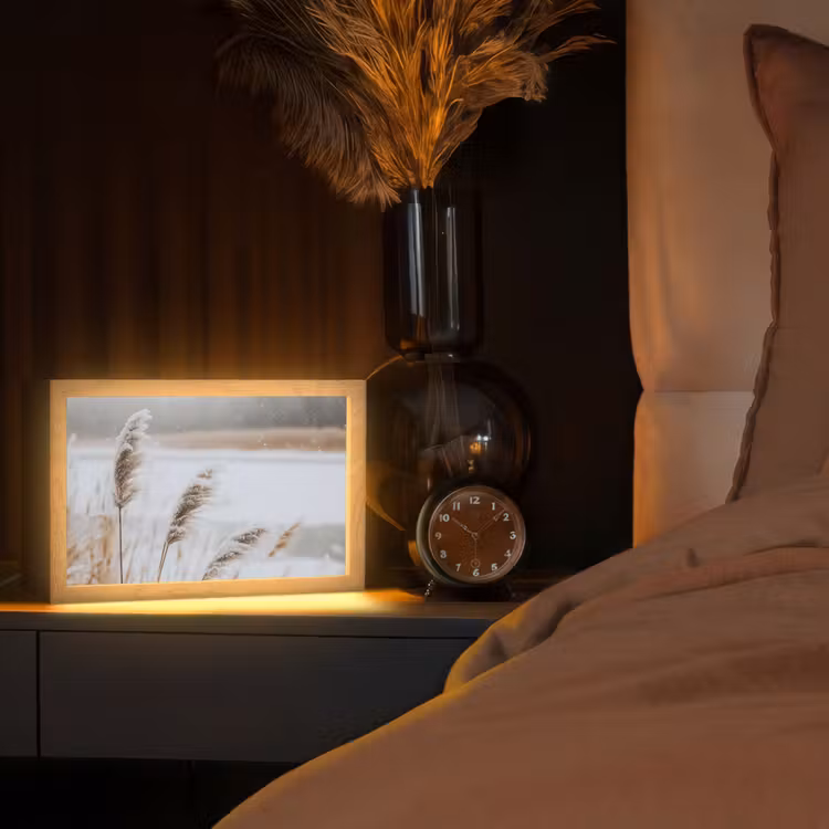 Riet - Meer - Winter - Natuur - Sneeuw - Beige Light Box met kabel (Tafellamp) klein -sfeer1