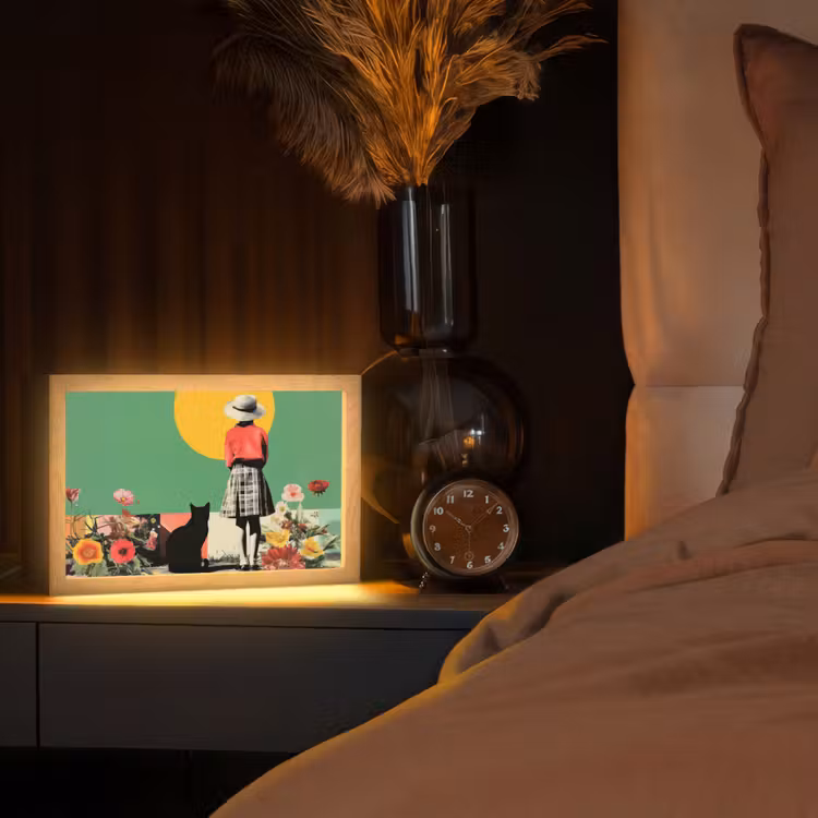 Retro - Meisje - Kat - Zon Light Box met kabel (Tafellamp) klein -sfeer1