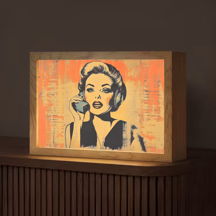 Retro - Vrouw - Koptelefoon - Oranje Light Box met kabel (Tafellamp) klein -z3d_website