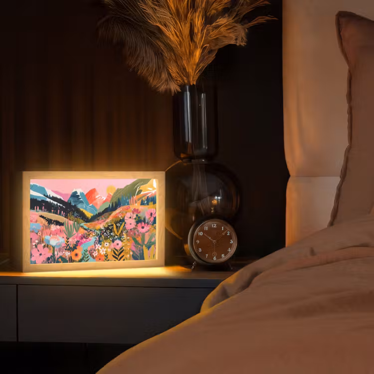 Rivier - Diepte - Bloemen Light Box met kabel (Tafellamp) klein -sfeer1