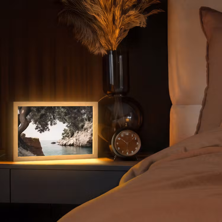 Rotsen - Zee - Boom - Groen Light Box met kabel (Tafellamp) klein -sfeer1