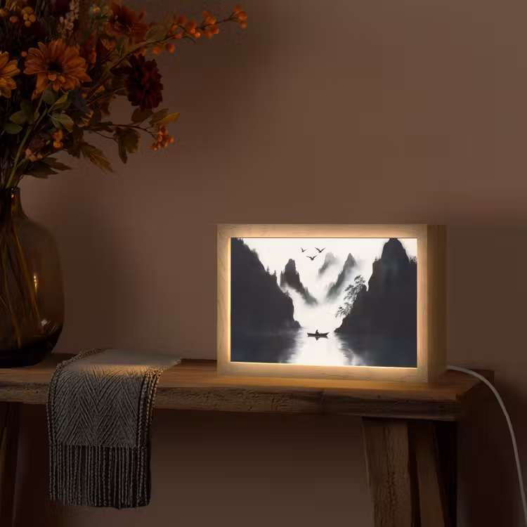 Roeiboot - Mistig - Bergen - Vogels Light Box met kabel (Tafellamp) klein -sfeer4