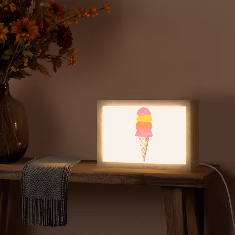 Schepijs - Hoorntje - Illustratie - Minimalistisch Light Box met kabel (Tafellamp) klein -sfeer4