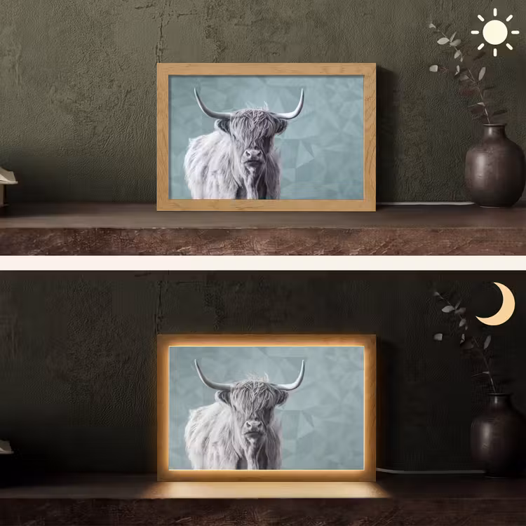 Schotse hooglander - Zwart wit - Patroon - Driehoek Light Box met kabel (Tafellamp) klein -sfeer3