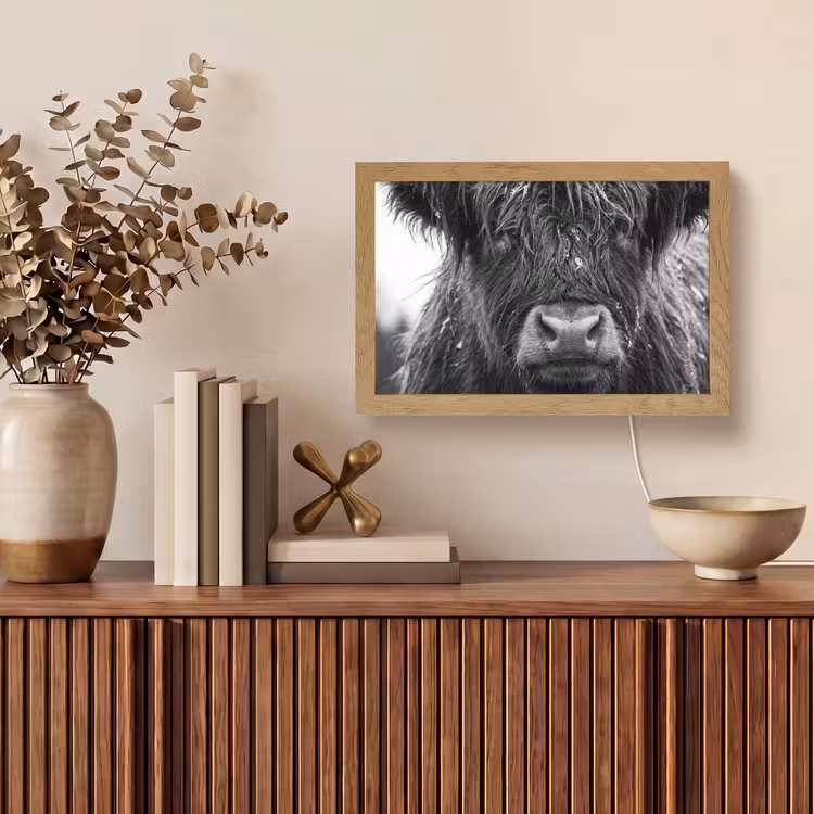 Schotse hooglander - Zwart - Wit - Sneeuwvlokken Light Box met kabel (Tafellamp) klein -sfeer2