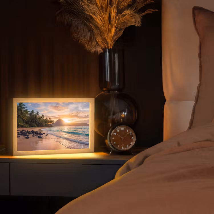 Zee - Berg - Landschap - Tropisch - Goud Light Box met kabel (Tafellamp) klein -sfeer1