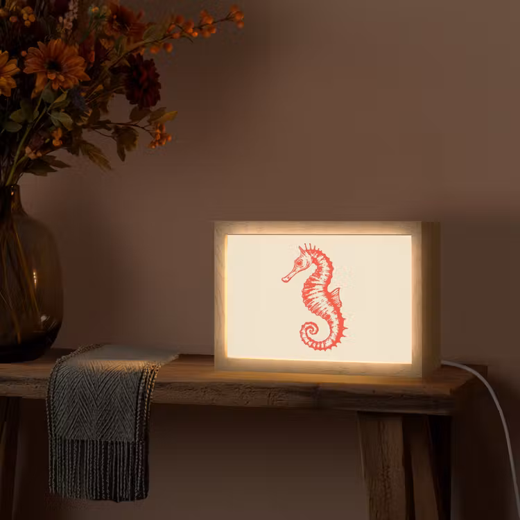 Zeepaardje - Rood - Fijne details Light Box met kabel (Tafellamp) klein -sfeer4
