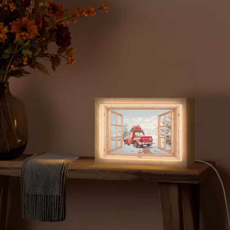Doorkijk - Auto - Kerst - Cadeaus - Winter - Landschap Light Box met kabel (Tafellamp) klein -sfeer4
