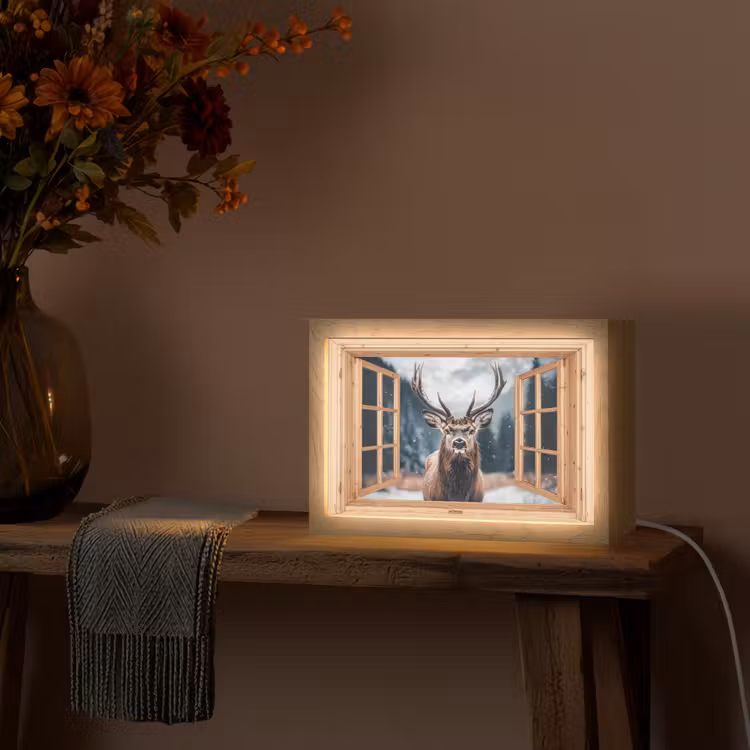 Doorkijk - Hert - Dieren - Winterlandschap - Sneeuw Light Box met kabel (Tafellamp) klein -sfeer4