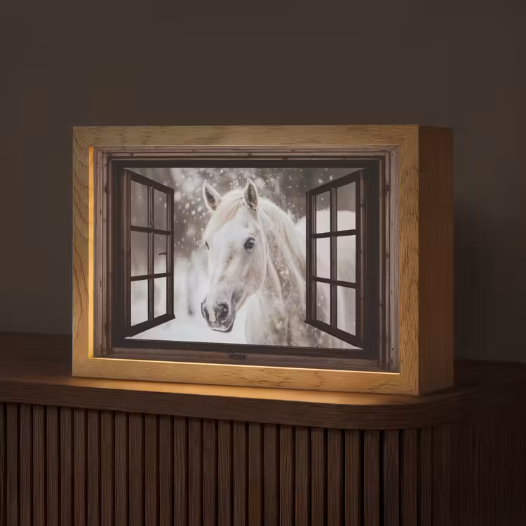 Doorkijk - Paard - Wit - Winterlandschap - Sneeuw Light Box met kabel (Tafellamp) klein -z3d_website