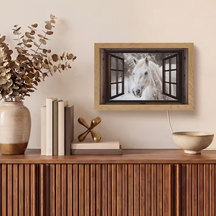 Doorkijk - Paard - Wit - Winterlandschap - Sneeuw Light Box met kabel (Tafellamp) klein -sfeer2