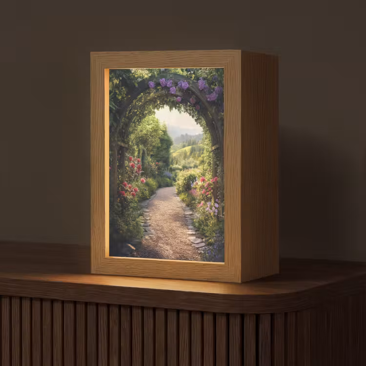 Doorkijk - Landschap - Bloemen - Tuinboog - Natuur Light Box met kabel (Tafellamp) klein -z3d_website