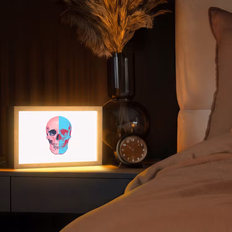 Schedel - Grafisch - Roze - Verdeeld Light Box met kabel (Tafellamp) klein -sfeer1