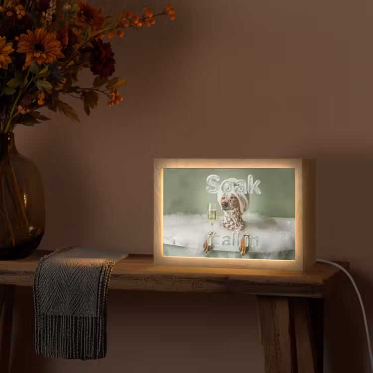 Soak it all in - Hond - Bad Light Box met kabel (Tafellamp) klein -sfeer4