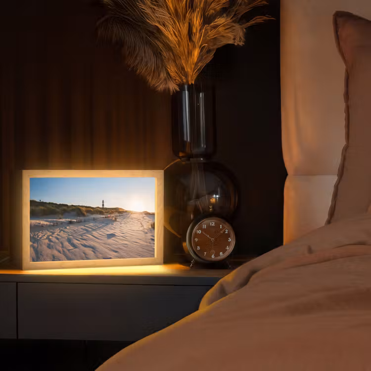 Zon - Duinen - Strand - Vuurtoren Light Box met kabel (Tafellamp) klein -sfeer1