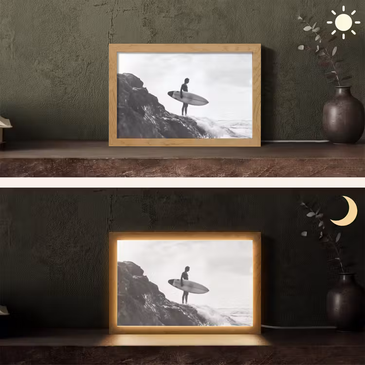 Surfer - Rots - Oceaan - Golven Light Box met kabel (Tafellamp) klein -sfeer3