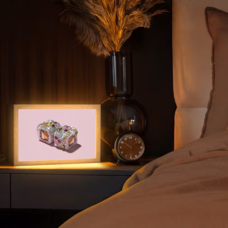Sushi - Rolletjes - Steentjes - Kleurrijk Light Box met kabel (Tafellamp) klein -sfeer1