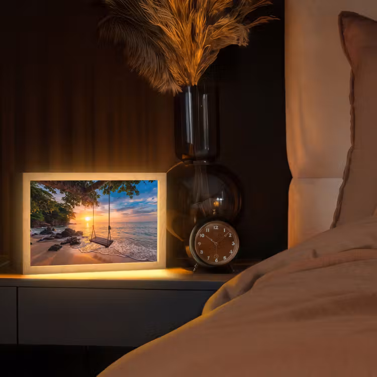 Schommel - Strand - Zonsondergang - Natuur - Oranje Light Box met kabel (Tafellamp) klein -sfeer1
