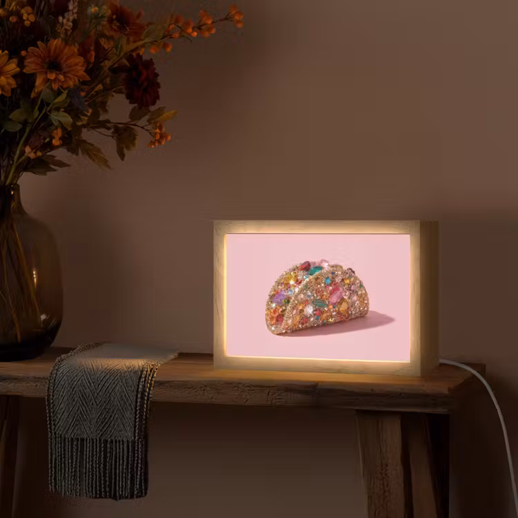 Taco - Kleurrijk - Edelstenen - Goud Light Box met kabel (Tafellamp) klein -sfeer4