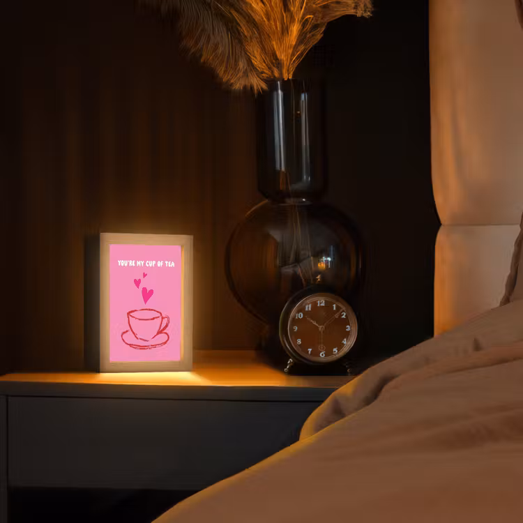Thee - Roze - Valentijn - Tekst Light Box met kabel (Tafellamp) klein -sfeer1
