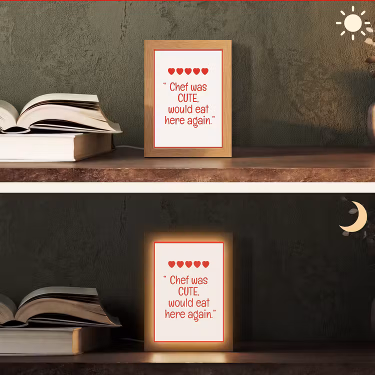 Tekst - Rood - Hartjes Light Box met kabel (Tafellamp) klein -sfeer3