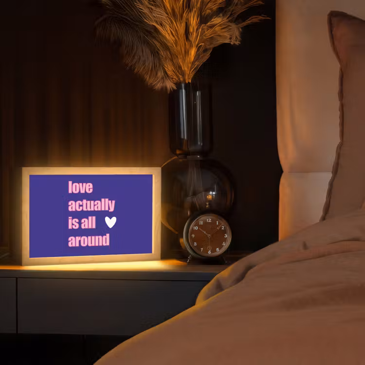 Tekst - Valentijn - Love - Blauw Light Box met kabel (Tafellamp) klein -sfeer1