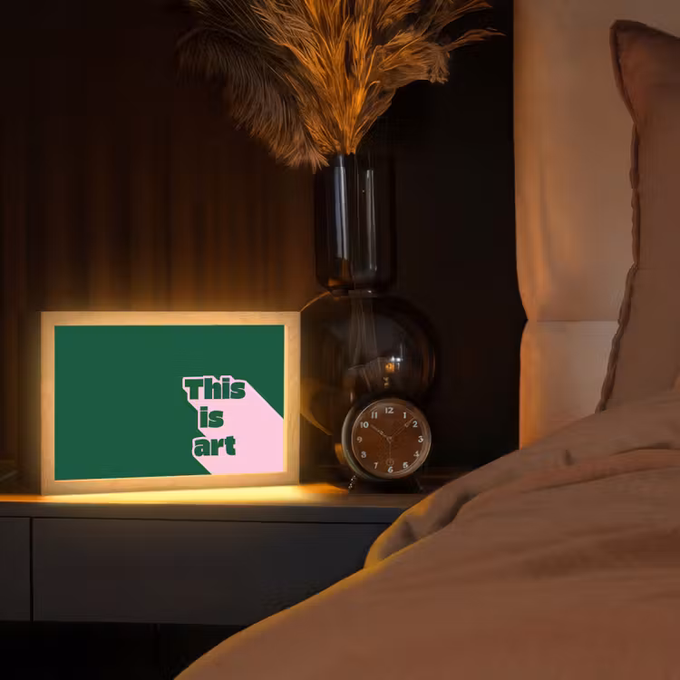This is art - Schaduw - Roze Light Box met kabel (Tafellamp) klein -sfeer1