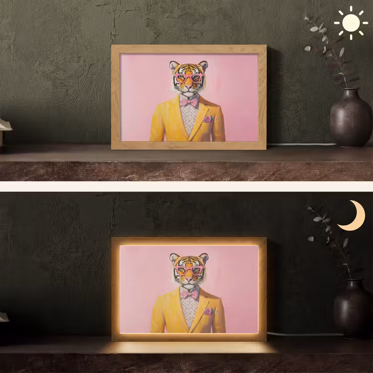 Tijger - Bril - Geel - Jasje Light Box met kabel (Tafellamp) klein -sfeer3