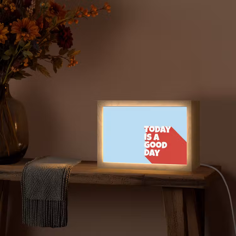 Today is a good day - Rood - lichtblauw Light Box met kabel (Tafellamp) klein -sfeer4