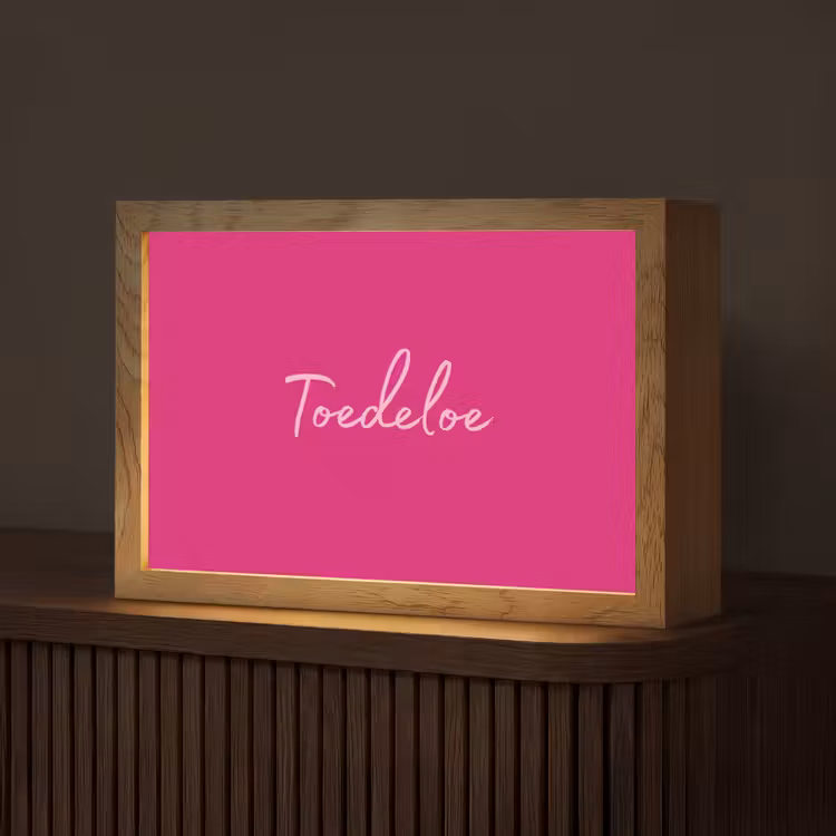 Toedeloe - Roze Light Box met kabel (Tafellamp) klein -z3d_website