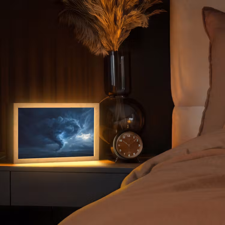 Tornado - Duister - Wolken Light Box met kabel (Tafellamp) klein -sfeer1