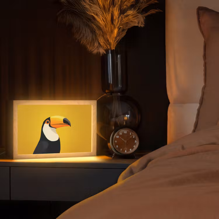 Toekan - Minimalistisch - Snavel - Oranje Light Box met kabel (Tafellamp) klein -sfeer1