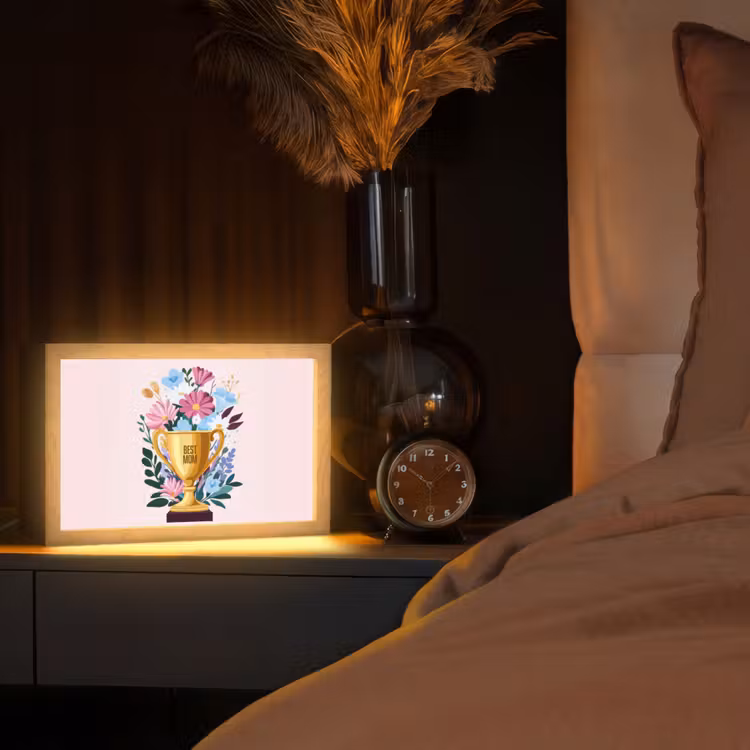 Trofee - Best Mom - Bloemen - Kleurrijk Light Box met kabel (Tafellamp) klein -sfeer1