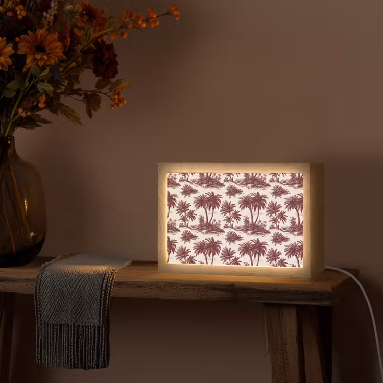 Tropisch - Geometrisch - Bordeauxrood Light Box met kabel (Tafellamp) klein 924 -sfeer4