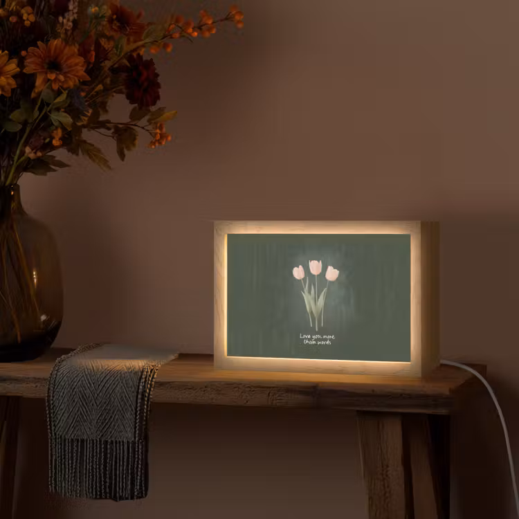 Tulpen - Roze - Tekst - Love Light Box met kabel (Tafellamp) klein -sfeer4