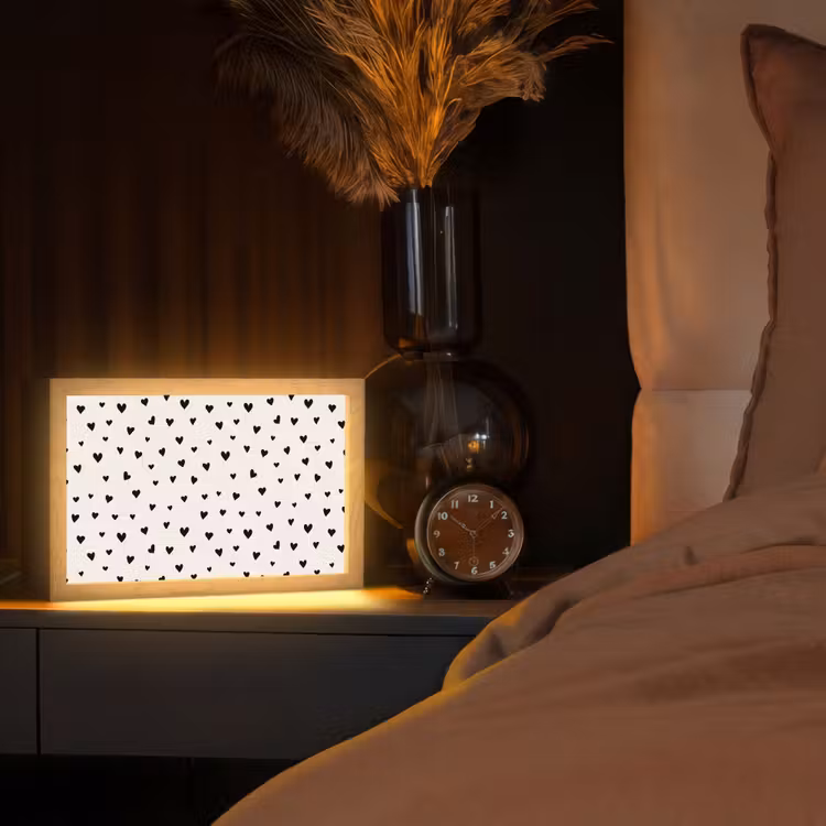 Valentijn - Harten - Zwart - Wit Light Box met kabel (Tafellamp) klein 924 -sfeer1