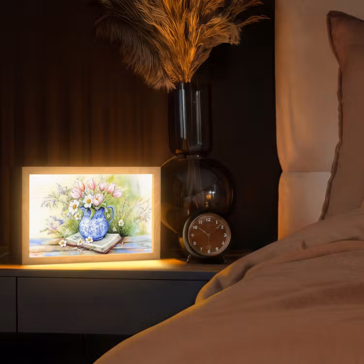 Vaas - Delftsblauw - Madeliefjes Light Box met kabel (Tafellamp) klein -sfeer1