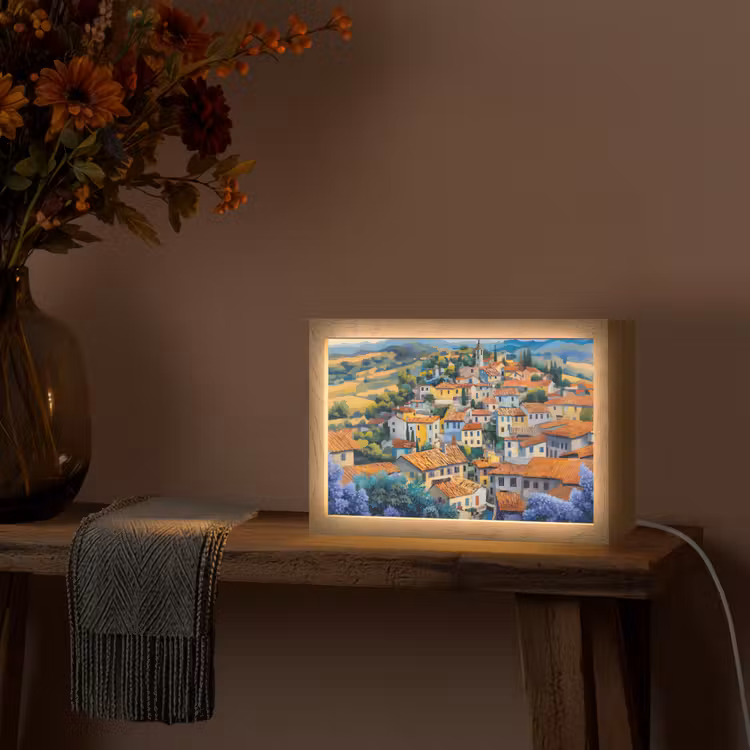 Dorp - Heuvels - Landschap - Bomen Light Box met kabel (Tafellamp) klein -sfeer4