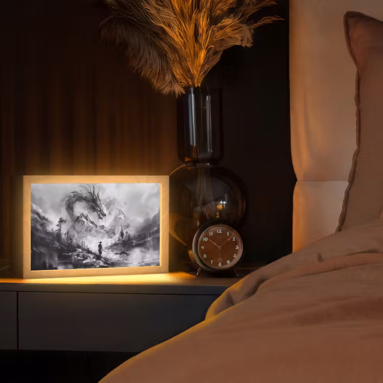 Krijger - Draak - Grijs Light Box met kabel (Tafellamp) klein -sfeer1
