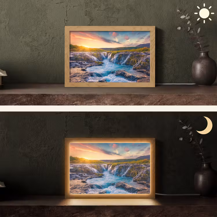 Waterval - Planten - Mos - Landschap - Zonsondergang - Rots Light Box met kabel (Tafellamp) klein -sfeer3