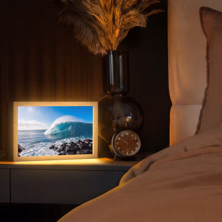 Golf - Oceaan - Brekend - Water - Blauw Light Box met kabel (Tafellamp) klein -sfeer1