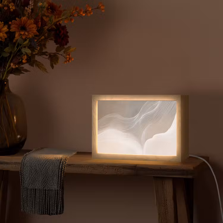 Golvende lijnen - Luchtstromen - Harmonieus Light Box met kabel (Tafellamp) klein -sfeer4