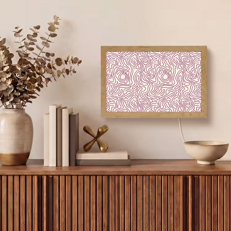 Kronkelende lijn - Magenta - Crème Light Box met kabel (Tafellamp) klein 924 -sfeer2