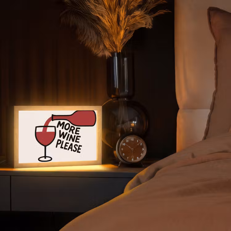 Wijnfles - Quote - Rood - Glas Light Box met kabel (Tafellamp) klein -sfeer1