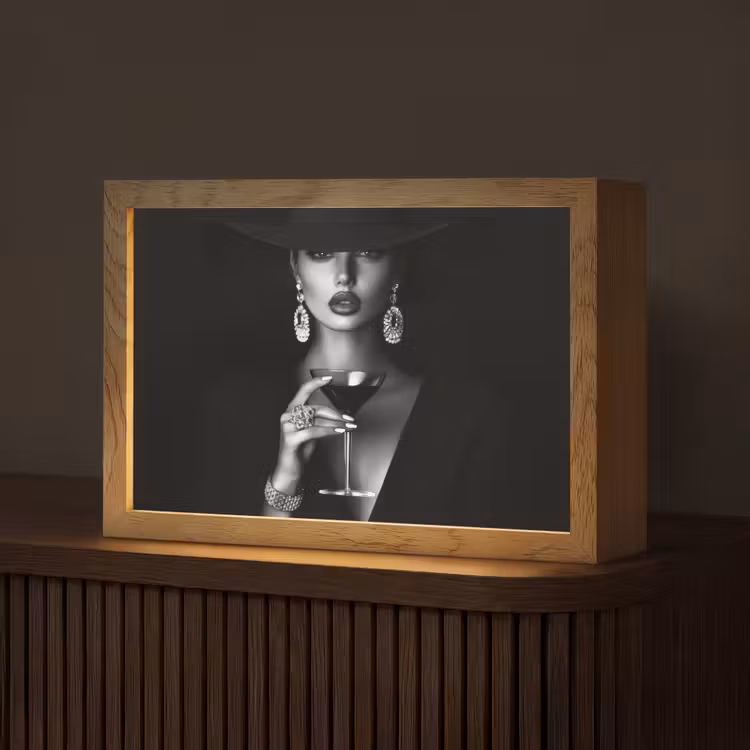 Vrouw - Cocktail - Chic Light Box met kabel (Tafellamp) klein -z3d_website