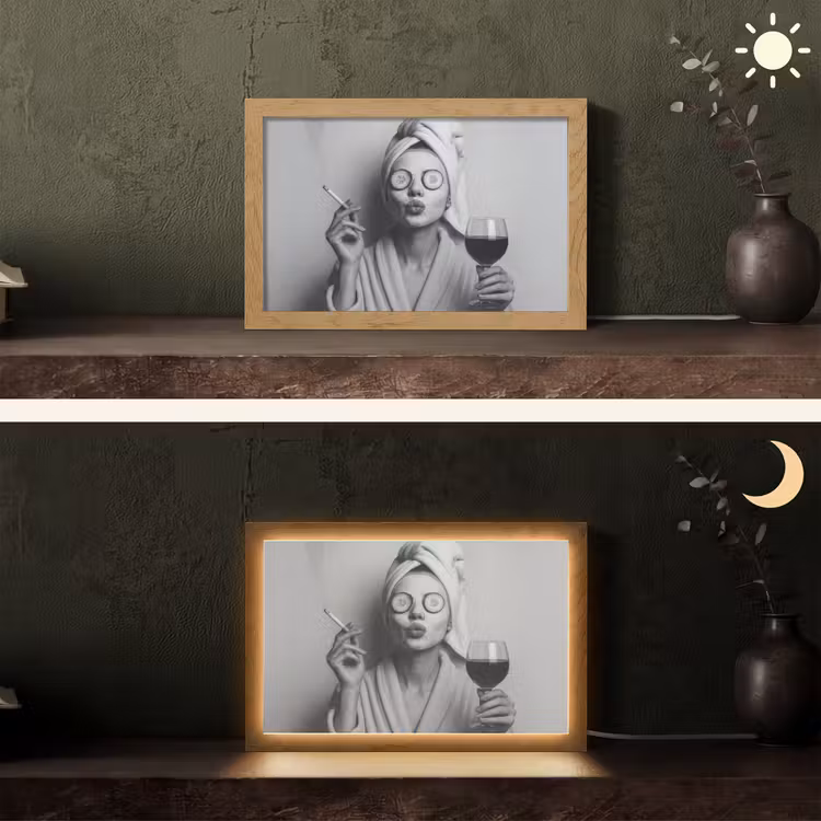 Vrouw - Masker - Wijn - Sigaret Light Box met kabel (Tafellamp) klein -sfeer3