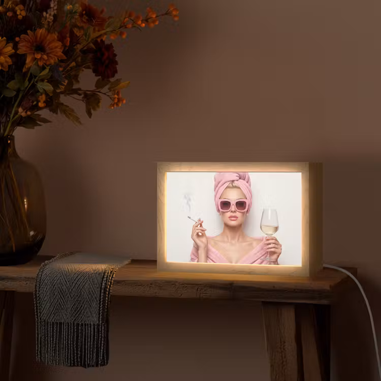 Vrouw - Roze - Wijn - Zonnebril Light Box met kabel (Tafellamp) klein -sfeer4