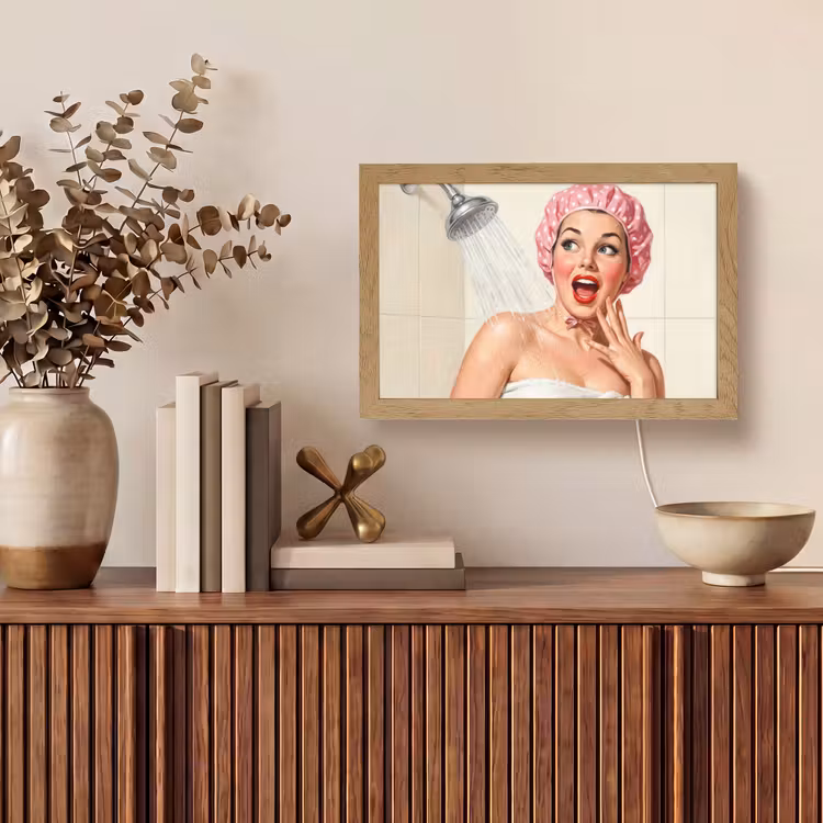 Vrouw - Douche - Roze Light Box met kabel (Tafellamp) klein -sfeer2