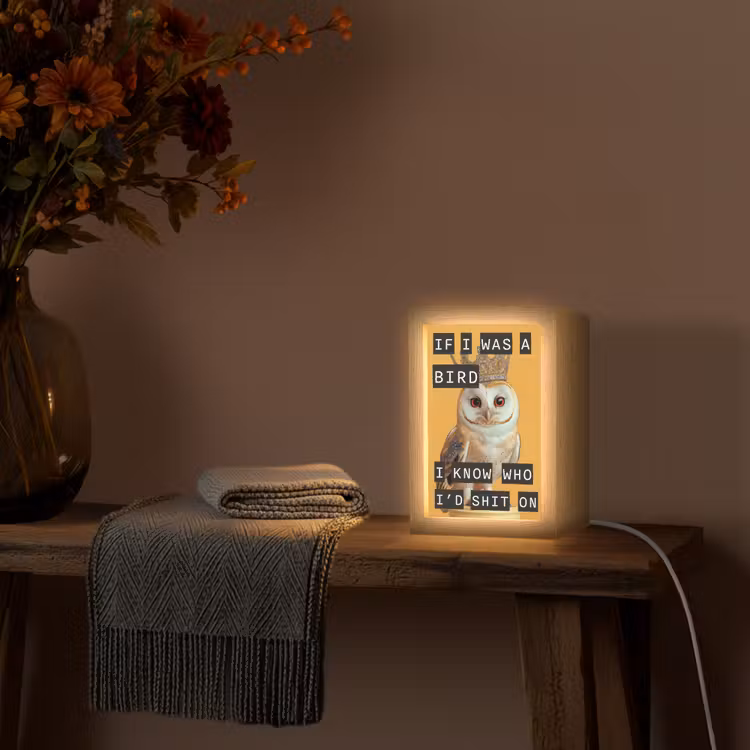 Geel - Uil - Vogel - Decoratie Light Box met kabel (Tafellamp) klein -sfeer4