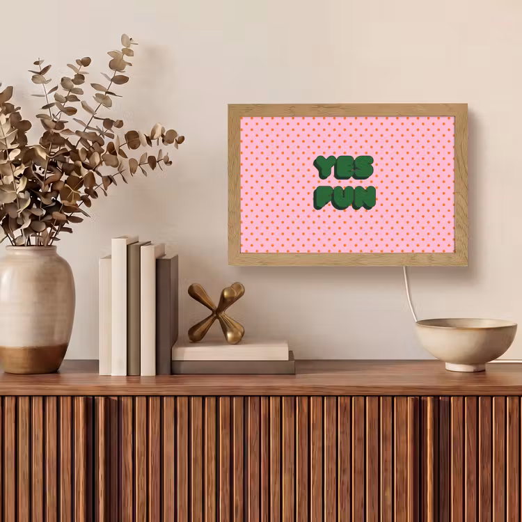 Yes fun - Groen - Roze - Stippen Light Box met kabel (Tafellamp) klein -sfeer2
